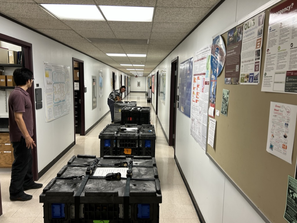 Pallets of sampling equipment for the ETSP cruise